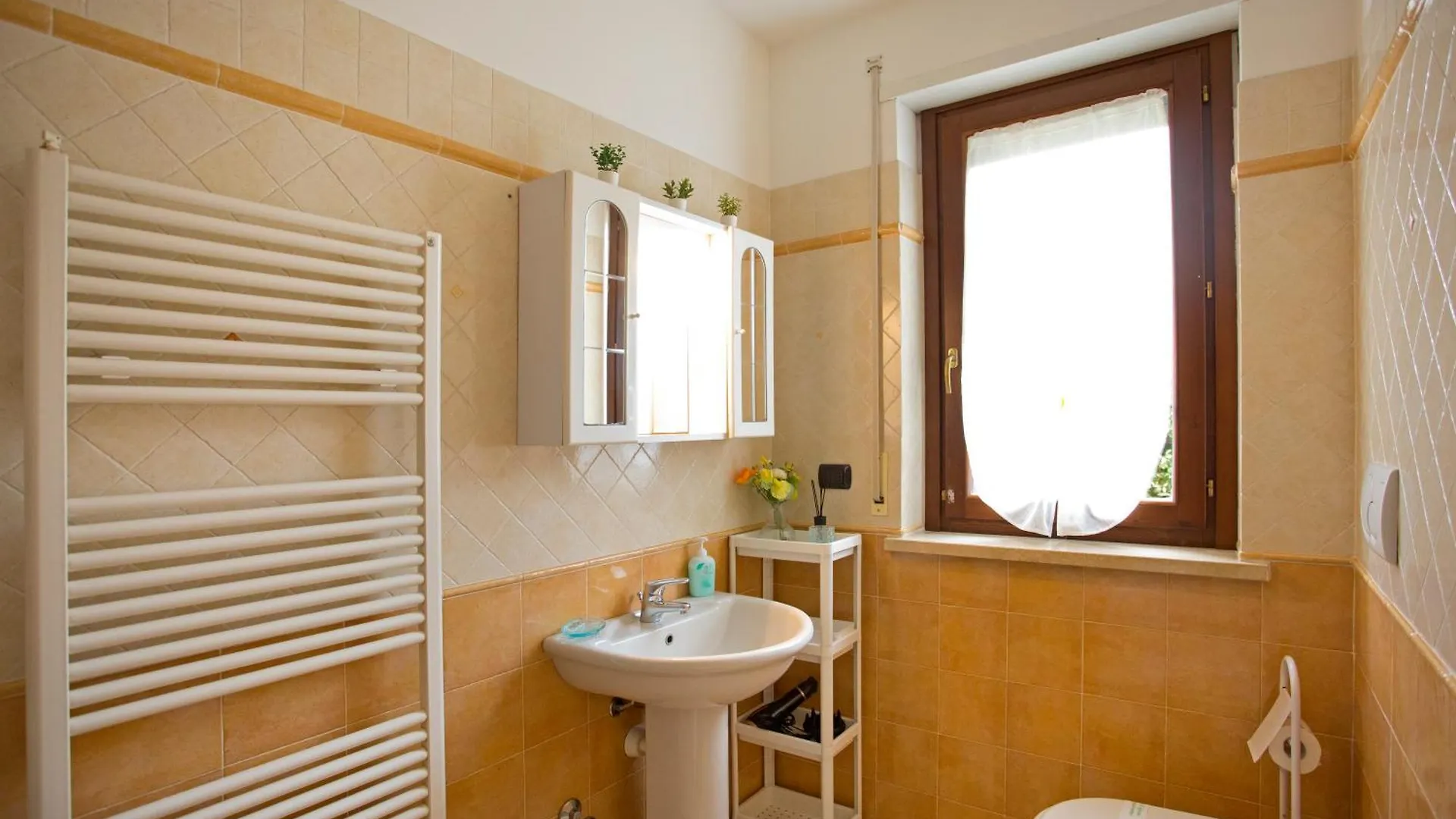 Casa Dei Filati, Cosy Flat With Garden And Parking Close To Lukka 0*,  Włochy